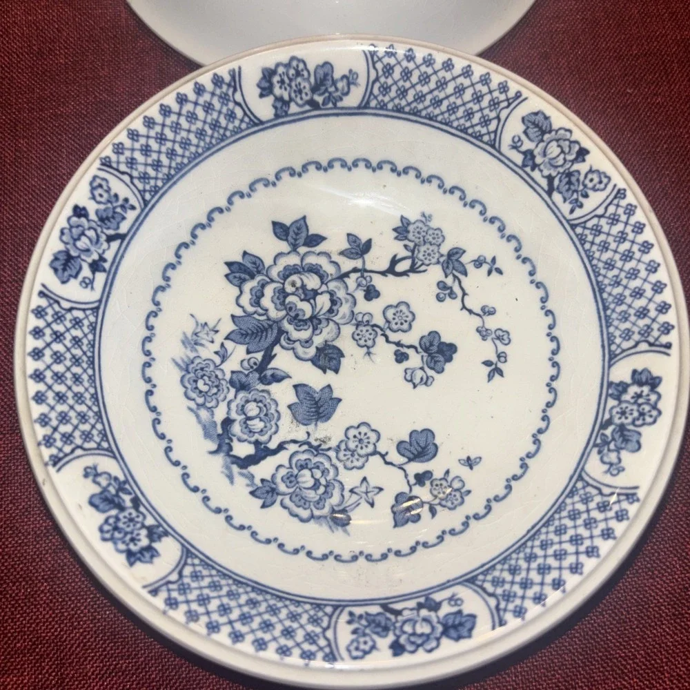 Johnson Brothers Kyoto‎ 2 Fruit Bowl  White Blue Good Floral Ironstone England
